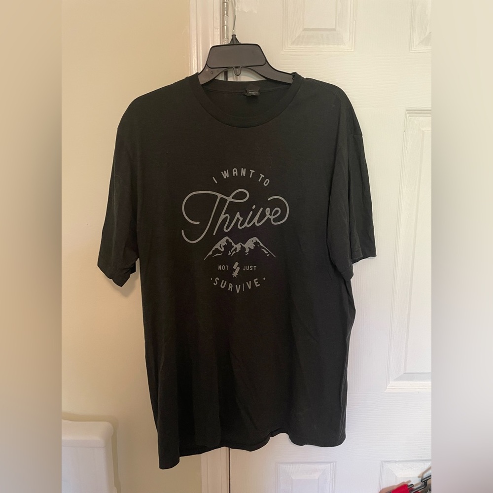 Switchfoot shirt. Size XL.